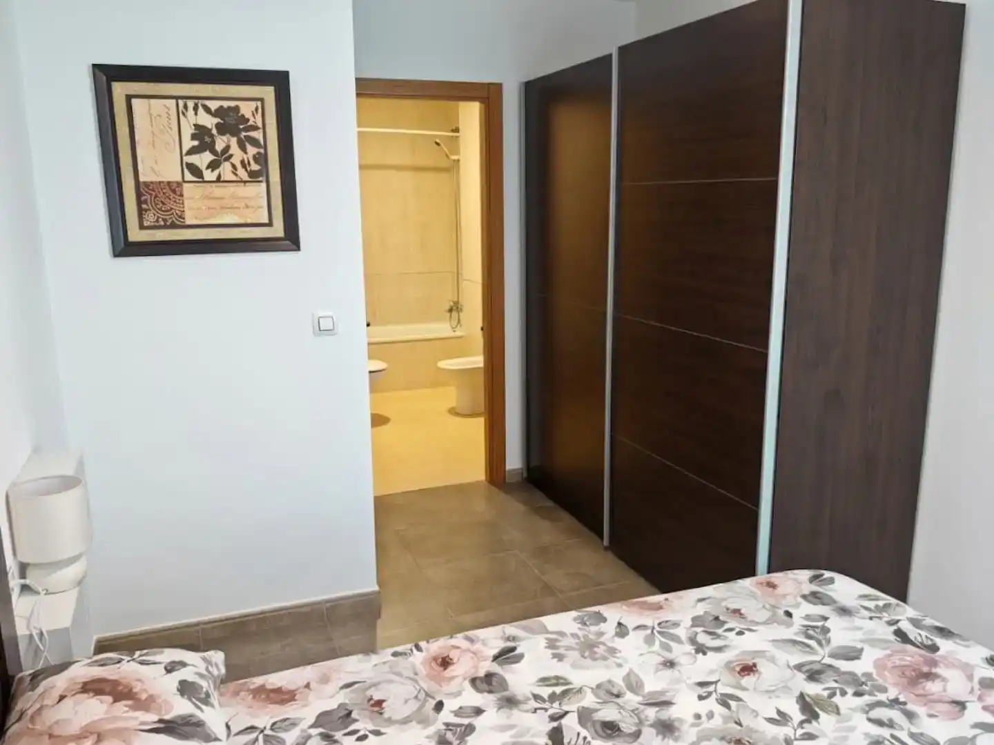 Bathroom of Flat for rent in Almansa  with Furnished, Oven and Washing machine