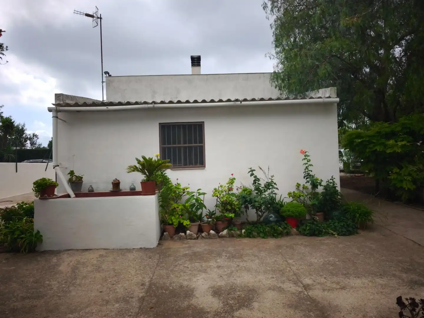 Vista exterior de Finca rústica en venda en Masdenverge amb Jardí privat, Traster i Moblat