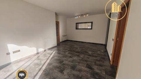 Foto 3 de Piso en venta en Carrer del Moixeró, Les Arenes - La Grípia  Can Montllor, Barcelona