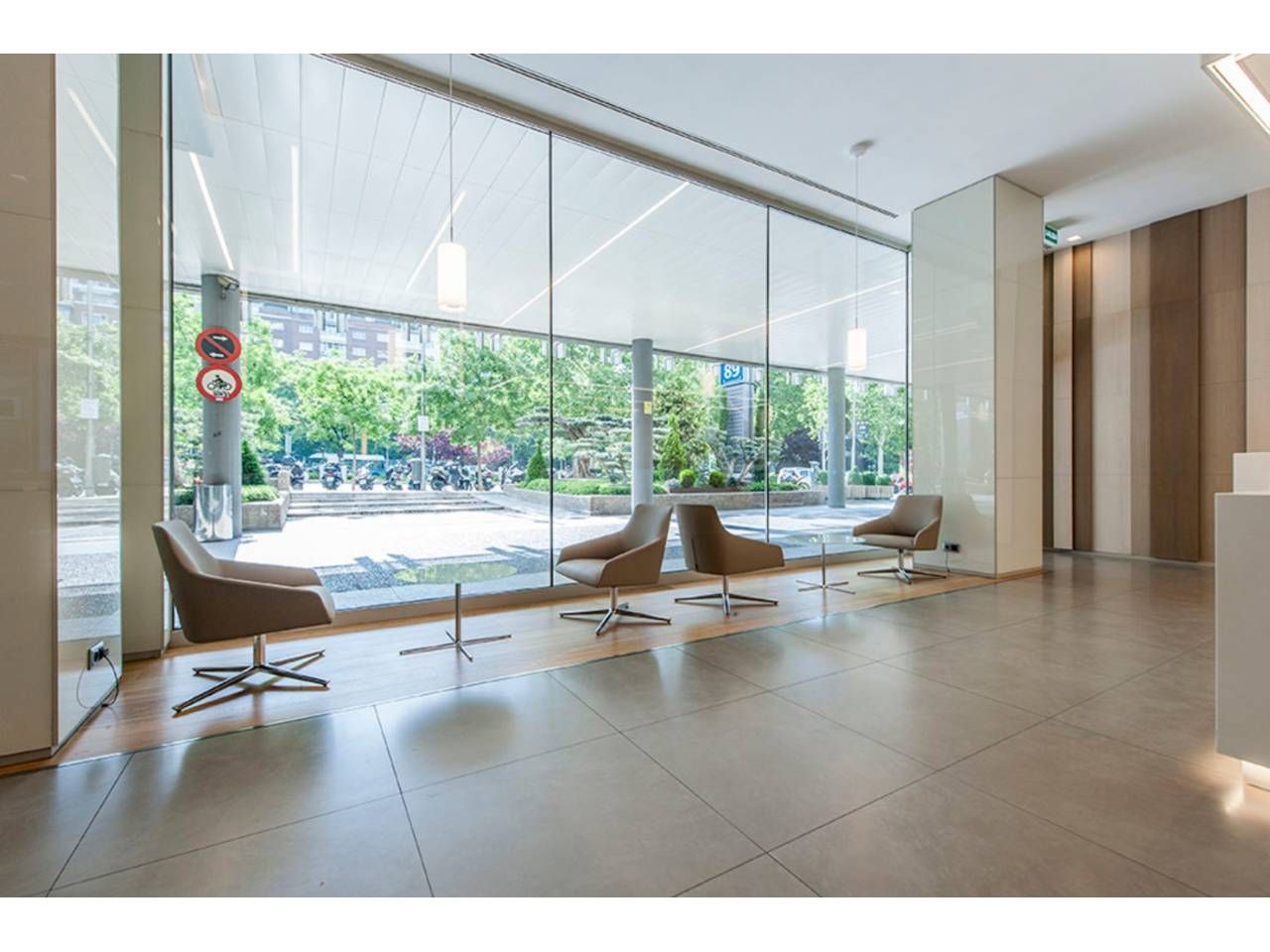 Premises to rent in  Madrid Capital  with Air Conditioner