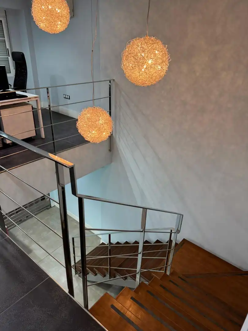 Local en venta en Elche / Elx con Aire acondicionado y Amueblado