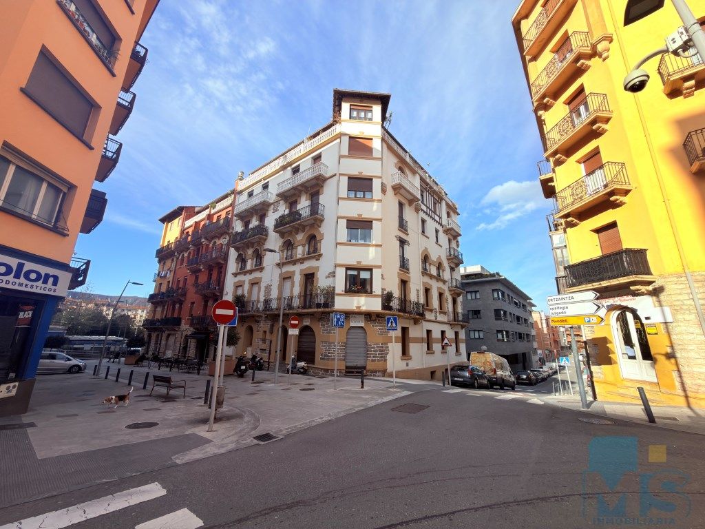 Vista exterior de Piso en venta en Irun 