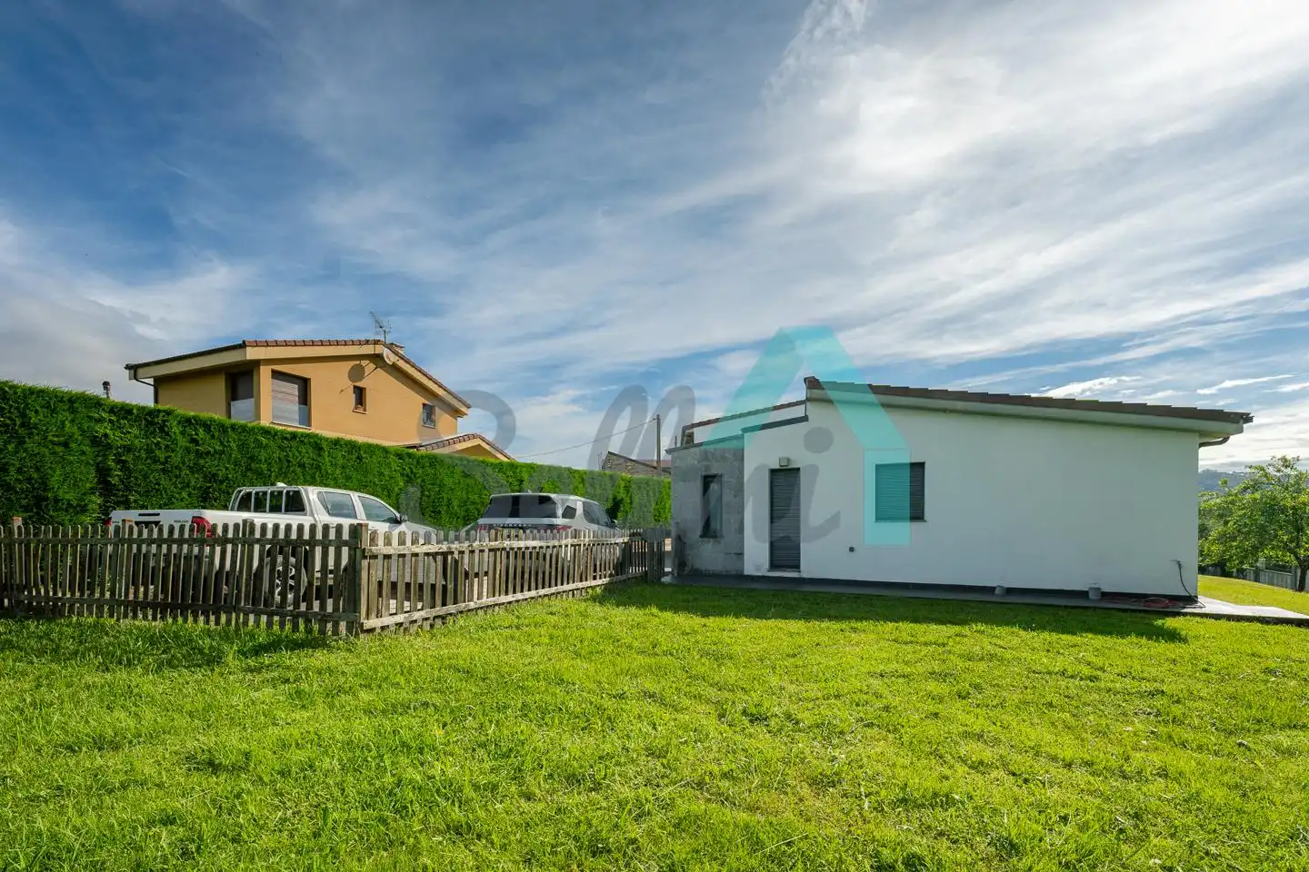Exterior view of Houses for rent in Siero  with Heating, Parquet flooring and Terrace