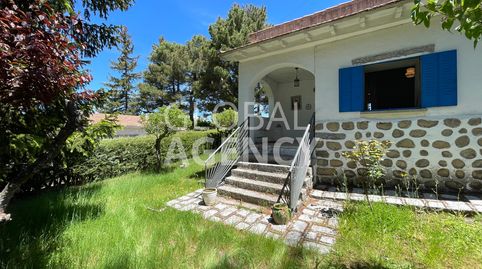Foto 4 von Haus oder Chalet zum Verkauf in Herradón de Pinares, Ávila
