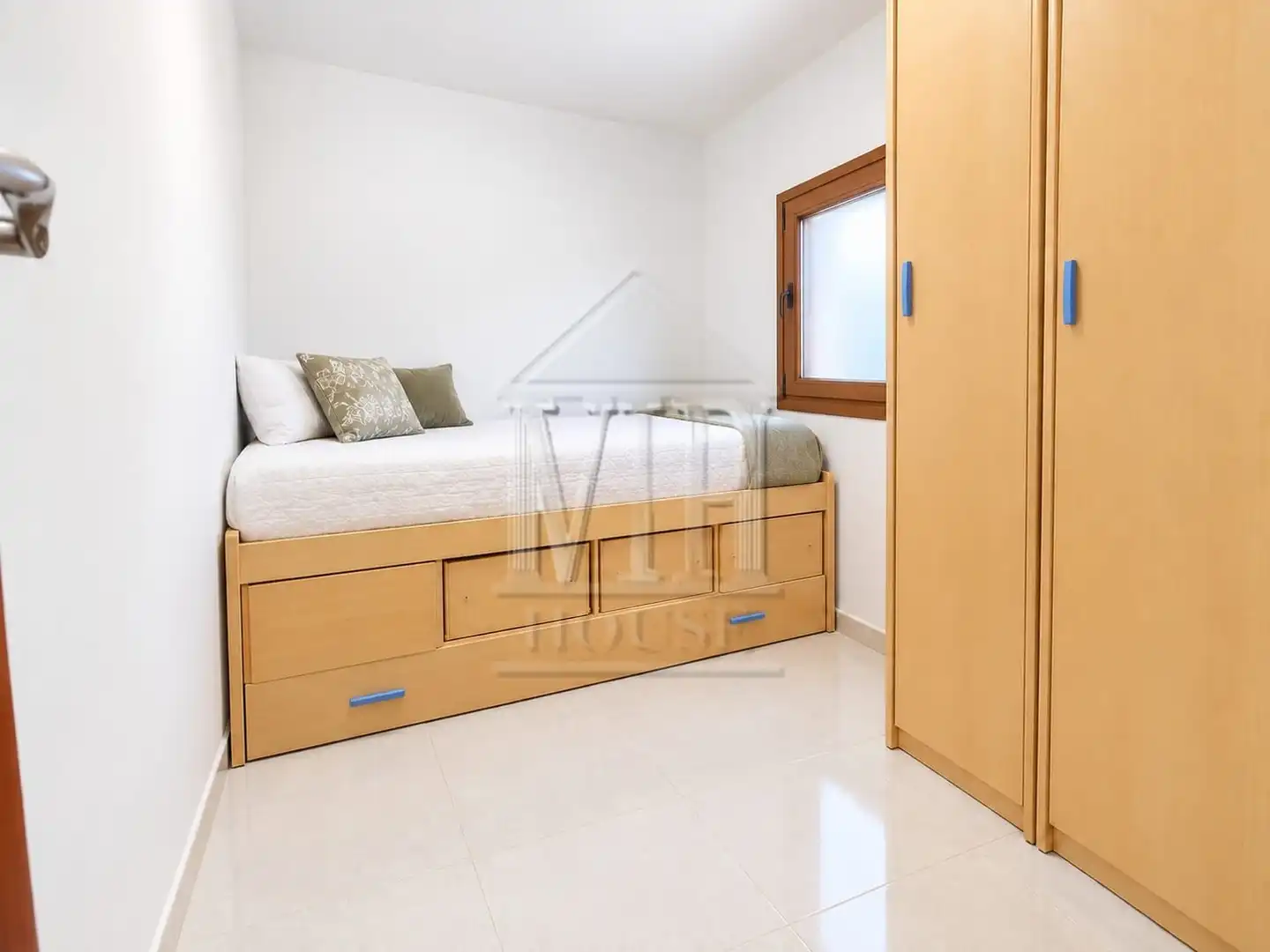Bedroom of Flat for sale in Salut - Lloreda