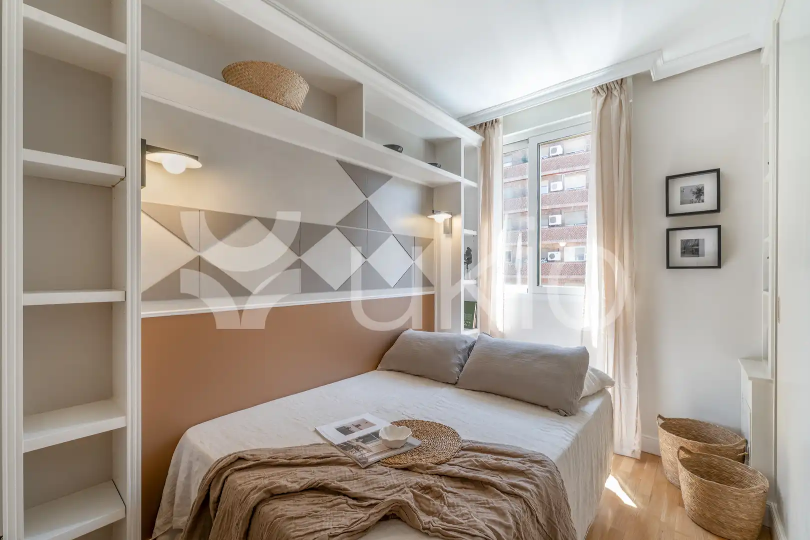 Apartamento de alquiler en Avenida de Alberto de Alcocer, Hispanoamérica - Bernabéu