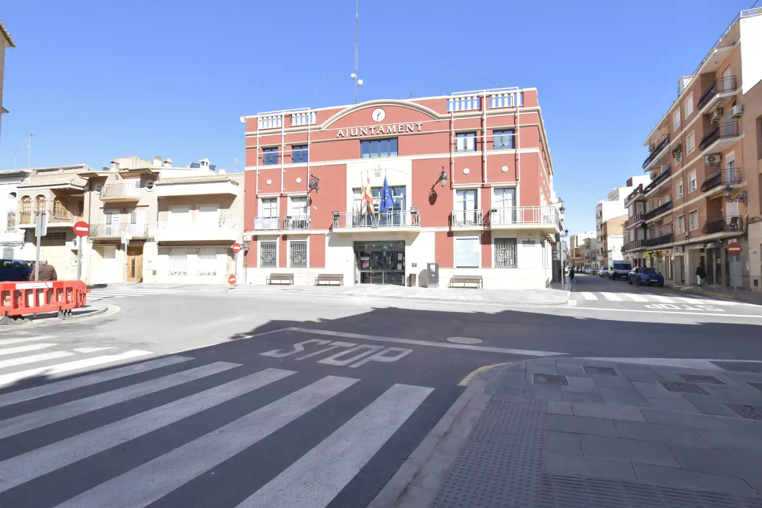 Vista exterior de Àtic en venda en Rafelbuñol / Rafelbunyol amb Aire condicionat, Calefacció i Terrassa