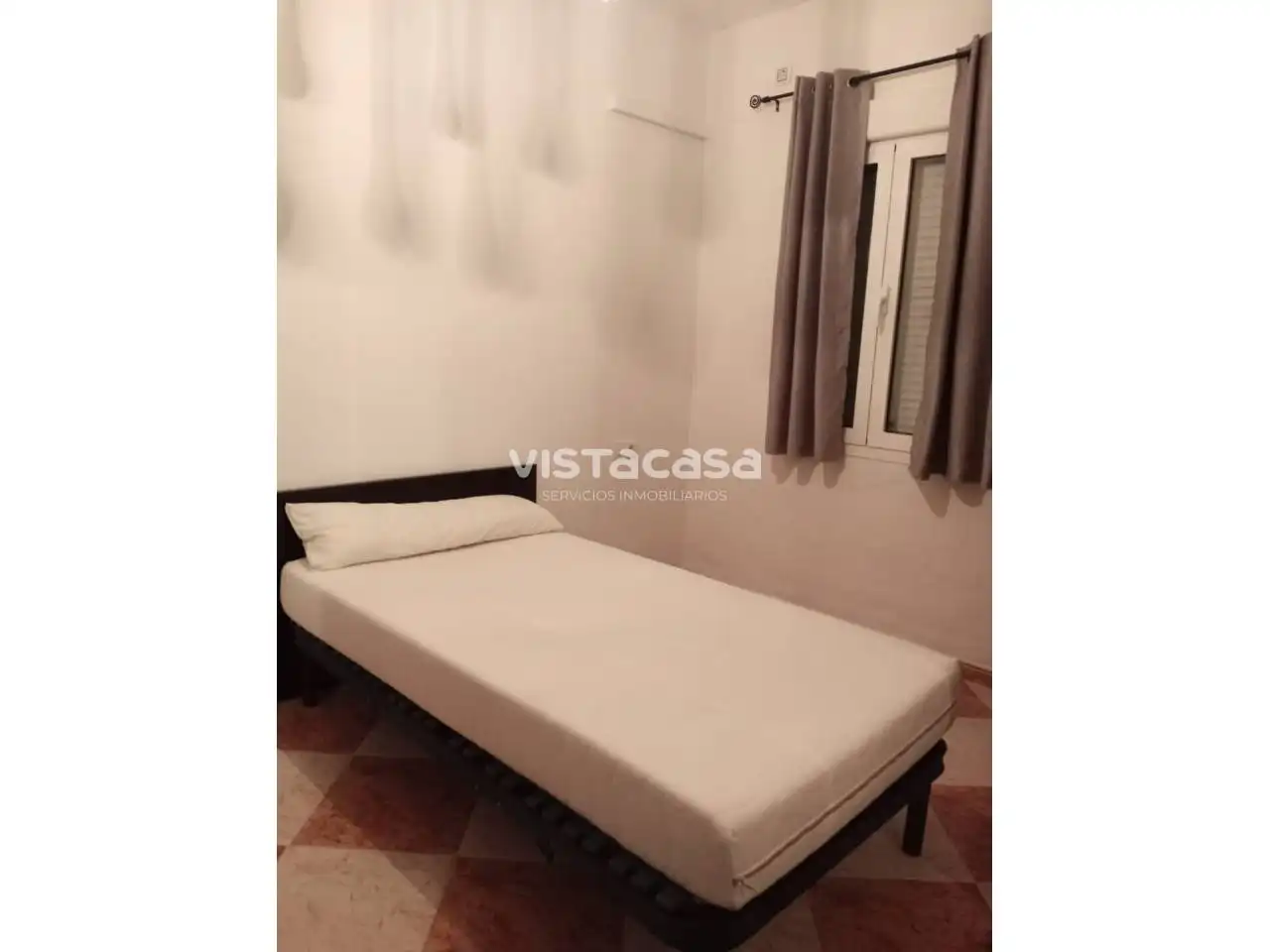 Dormitori de Casa o xalet de lloguer en El Viso del Alcor amb Aire condicionat, Calefacció i Moblat