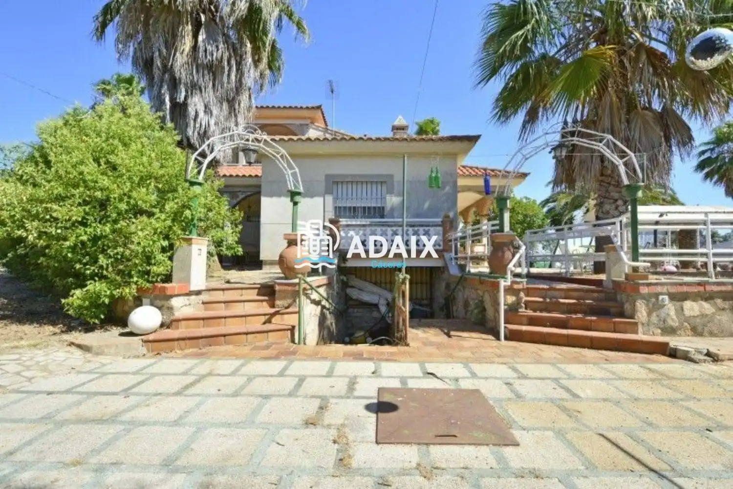 Chalet con terraza en venta en Polígono Casar de Cáceres