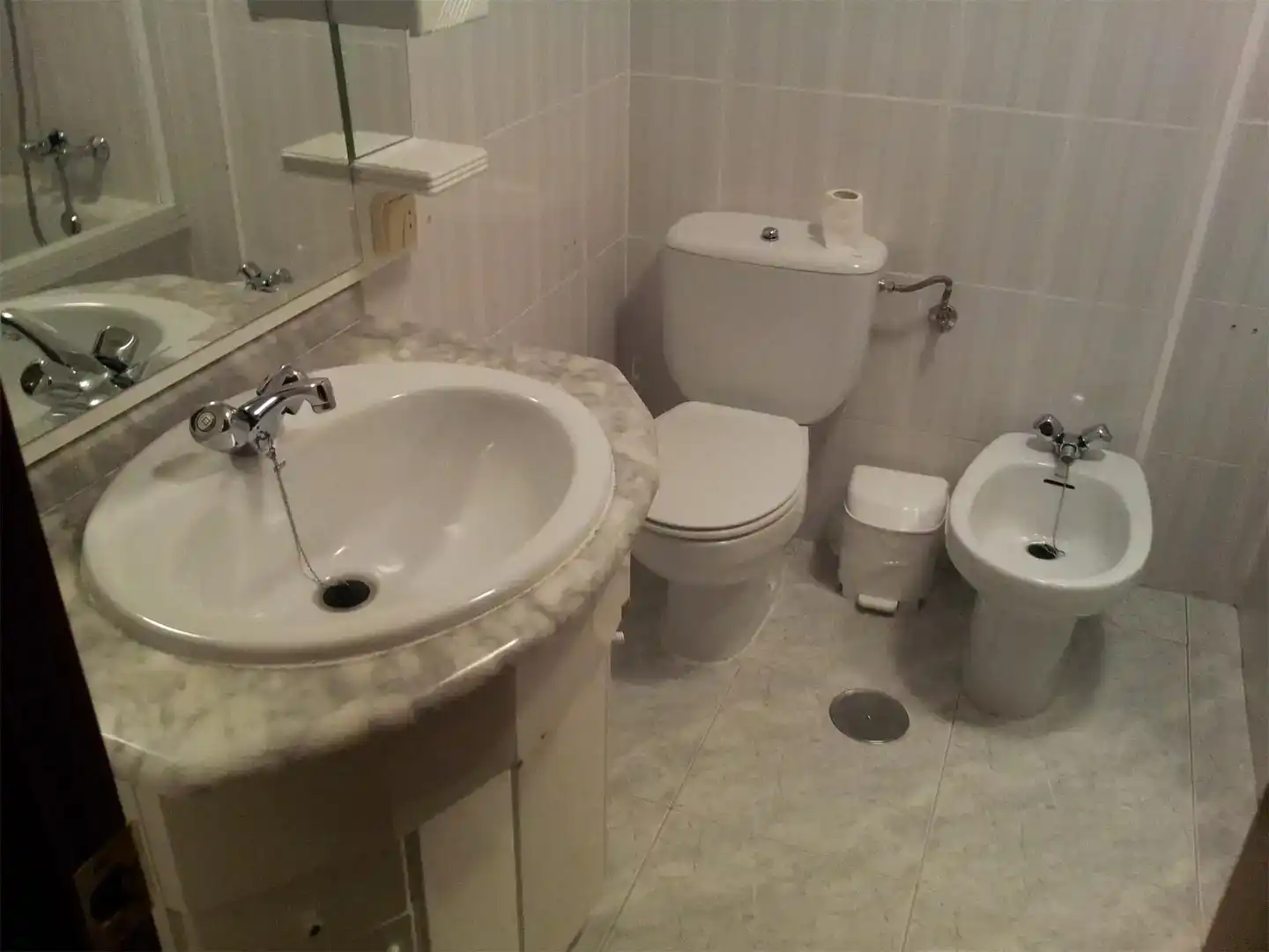Bathroom of Flat for sale in Ronda  with Terrace and Balcony