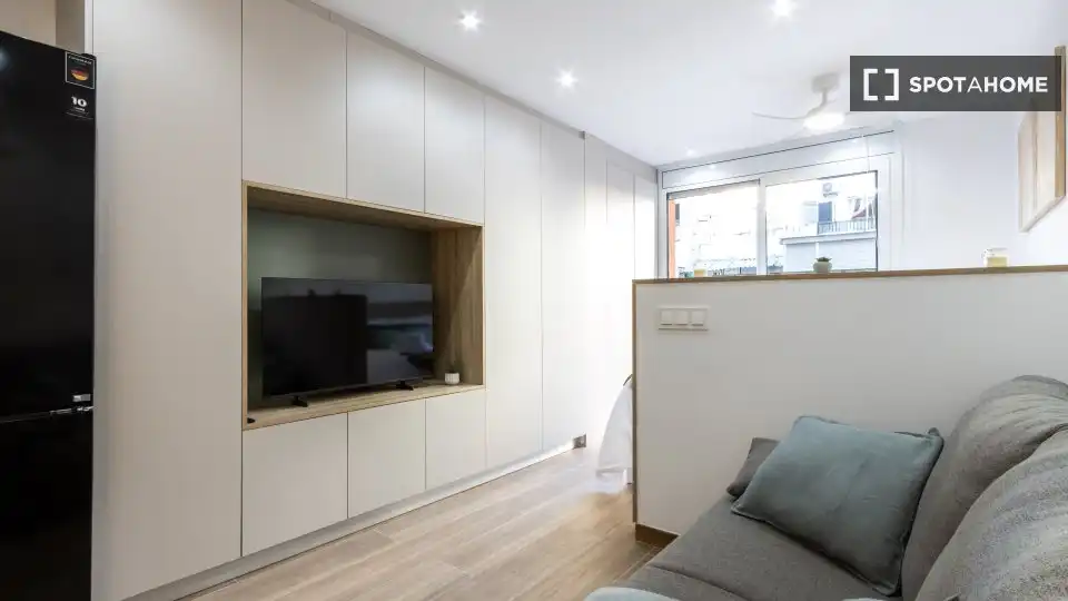 Flat with terrace to rent in Eixample, imagen 13