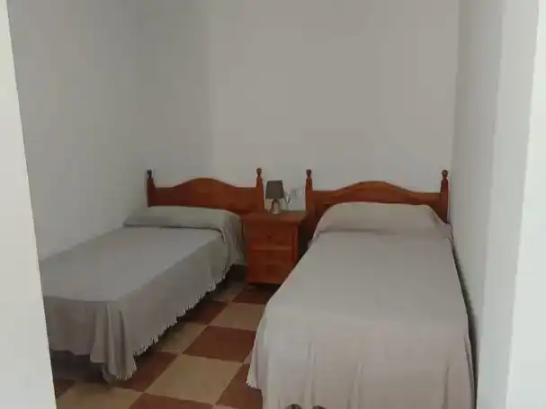 Habitación de Dúplex de alquiler en Garrucha con Aire acondicionado, Piscina y Amueblado