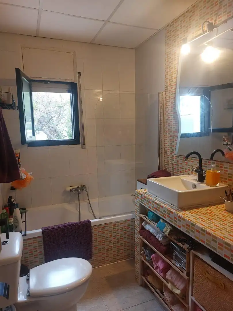 Baño de Casa o chalet en venta en Amposta con Jardín privado, Terraza y Piscina