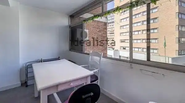 Terrassa de Pis en venda en Granada amb Calefacció i Moblat