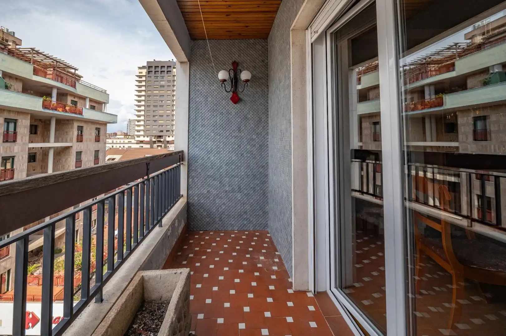 Terraza de Piso en venta en Granada con Terraza, Trastero y Balcón