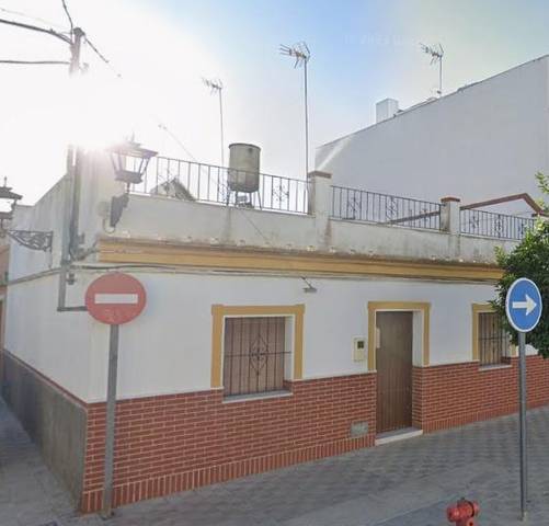 Casa-chalet en Venta en Marchena
