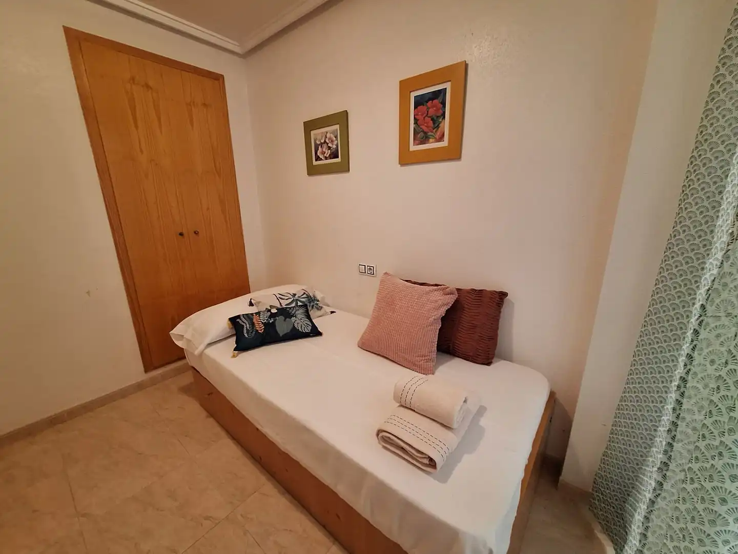 Bedroom of Flat for rent in Torrevieja  with Air Conditioner, Heating and Terrace