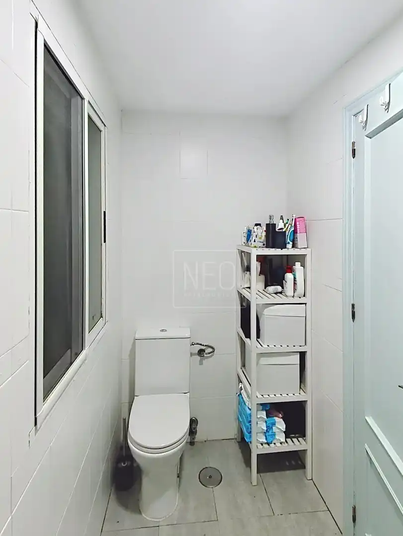 Bany de Casa o xalet en venda en La Zubia amb Jardí privat, Piscina i Balcó