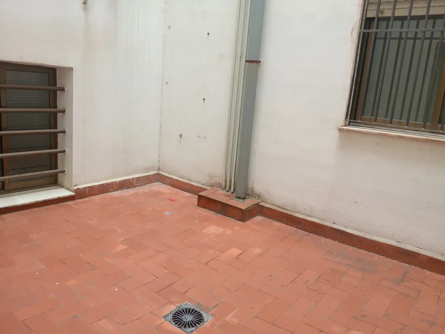 Office for rent in Valencia  with Air Conditioner and Heating