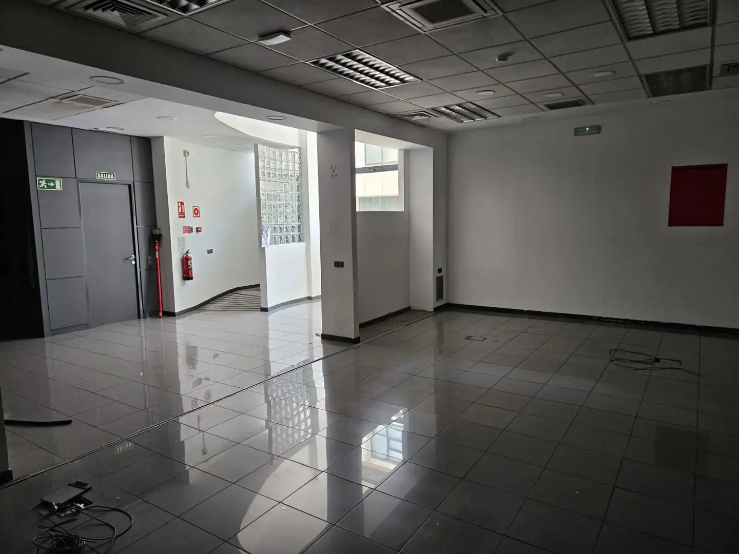 Fabrikhallen zum Verkauf in Alcobendas