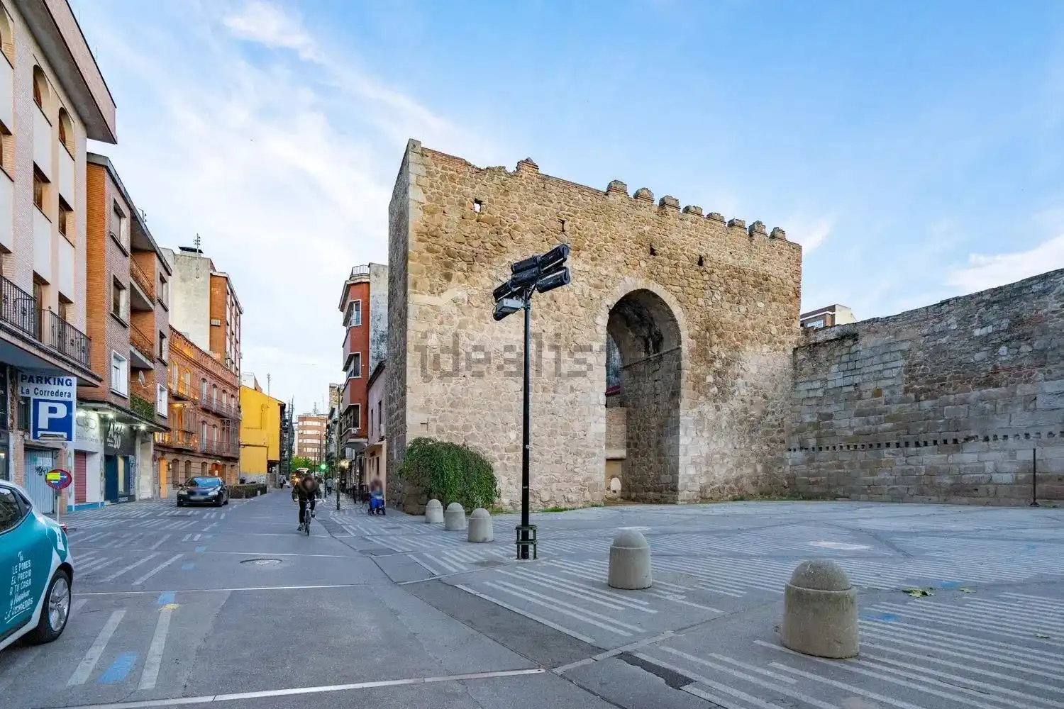 Exterior view of Detached homes for sale in Talavera de la Reina  with Air Conditioner, Heating and Storage room