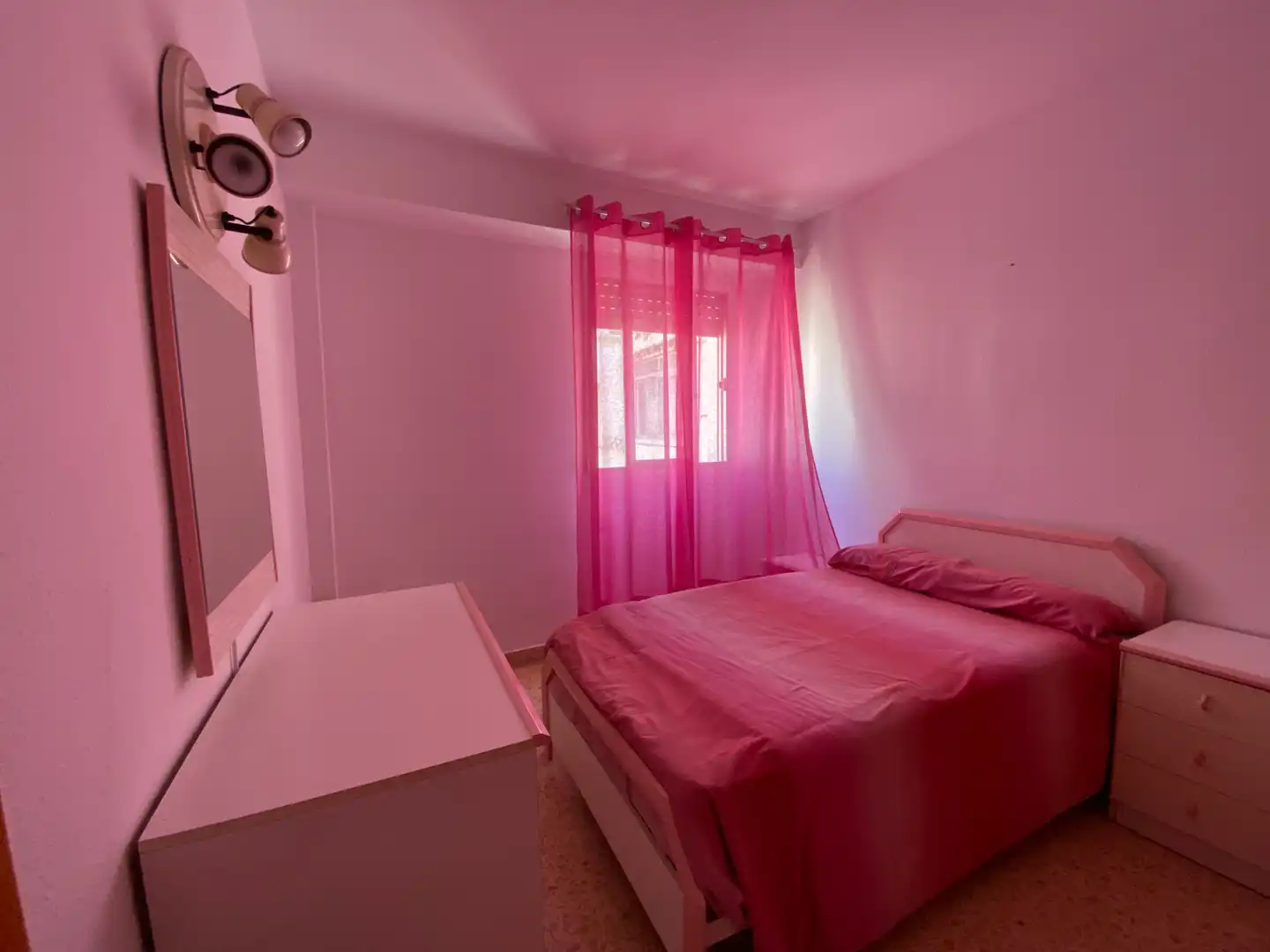 Habitación de Piso en venta en Gandia con Aire acondicionado, Amueblado y Horno
