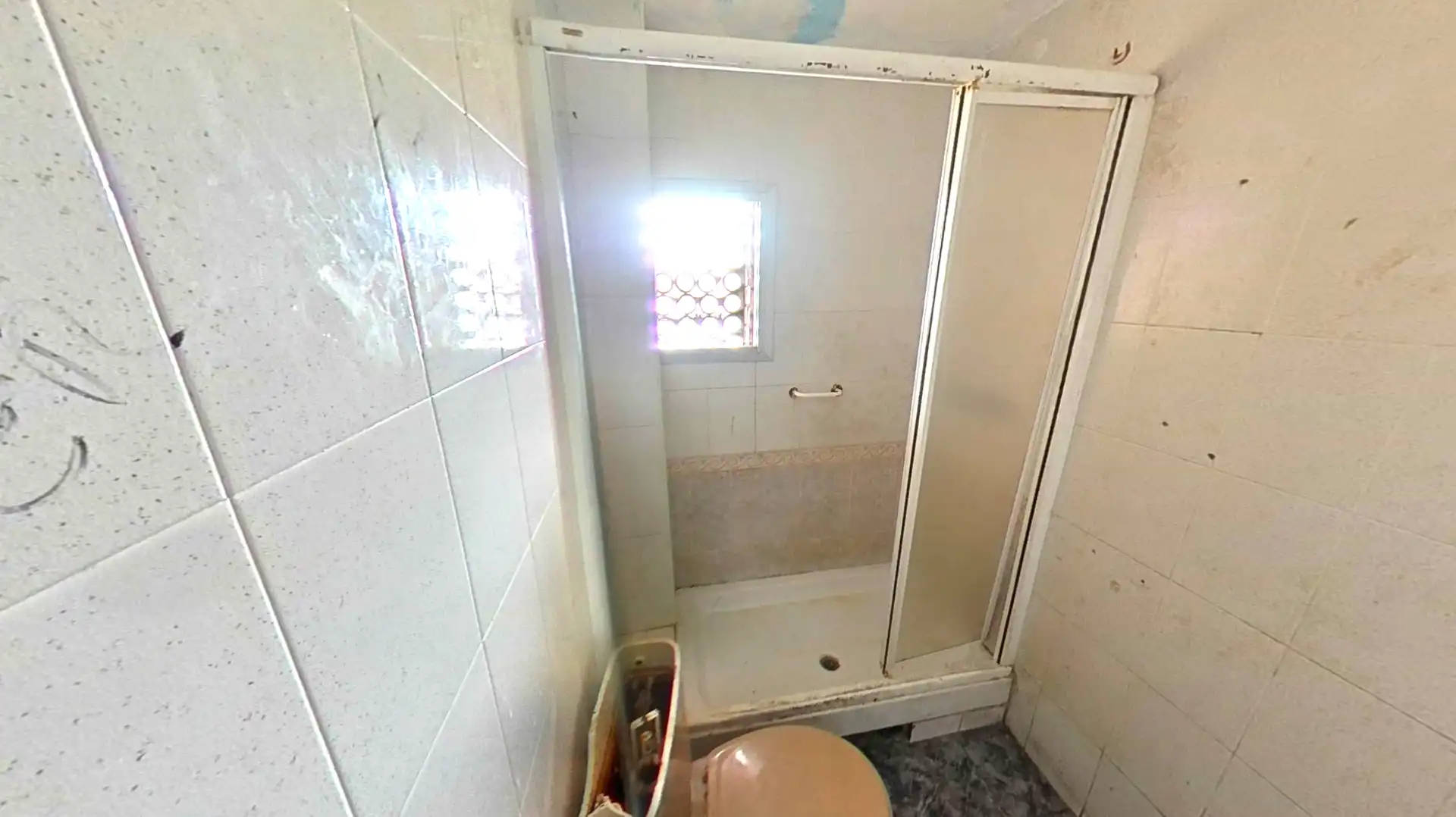 Badezimmer von Wohnung zum Verkauf in Sant Boi de Llobregat mit Heizung