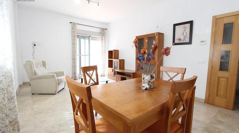 Foto 5 de Piso de alquiler en  Amorios, Colores -  Entreparques,  Sevilla Capital