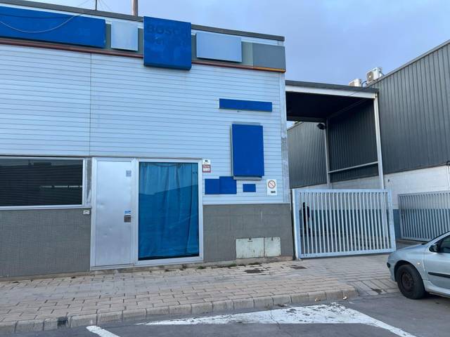 Nave industrial en Venta en Babel