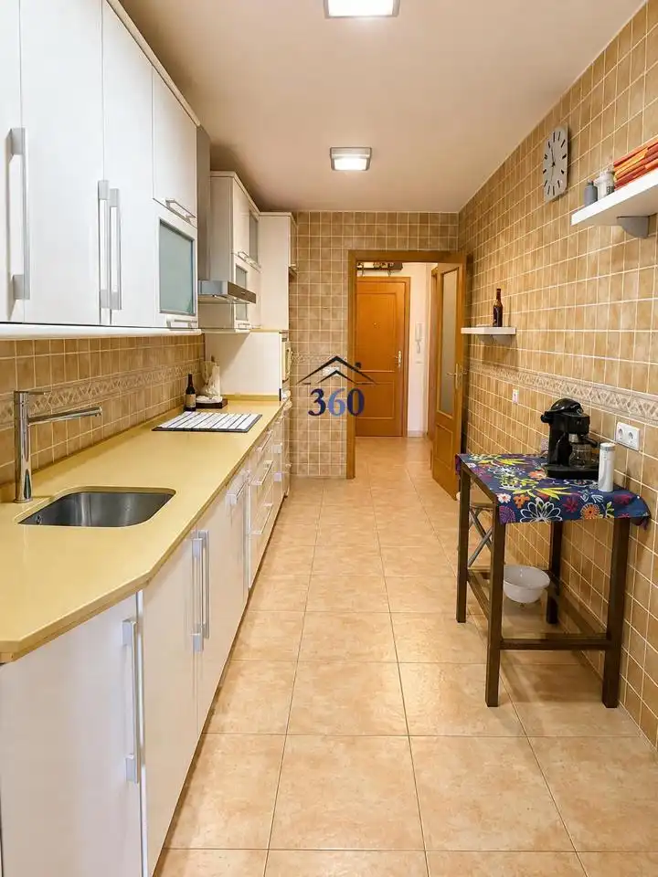 Cocina de Piso en venta en Cáceres