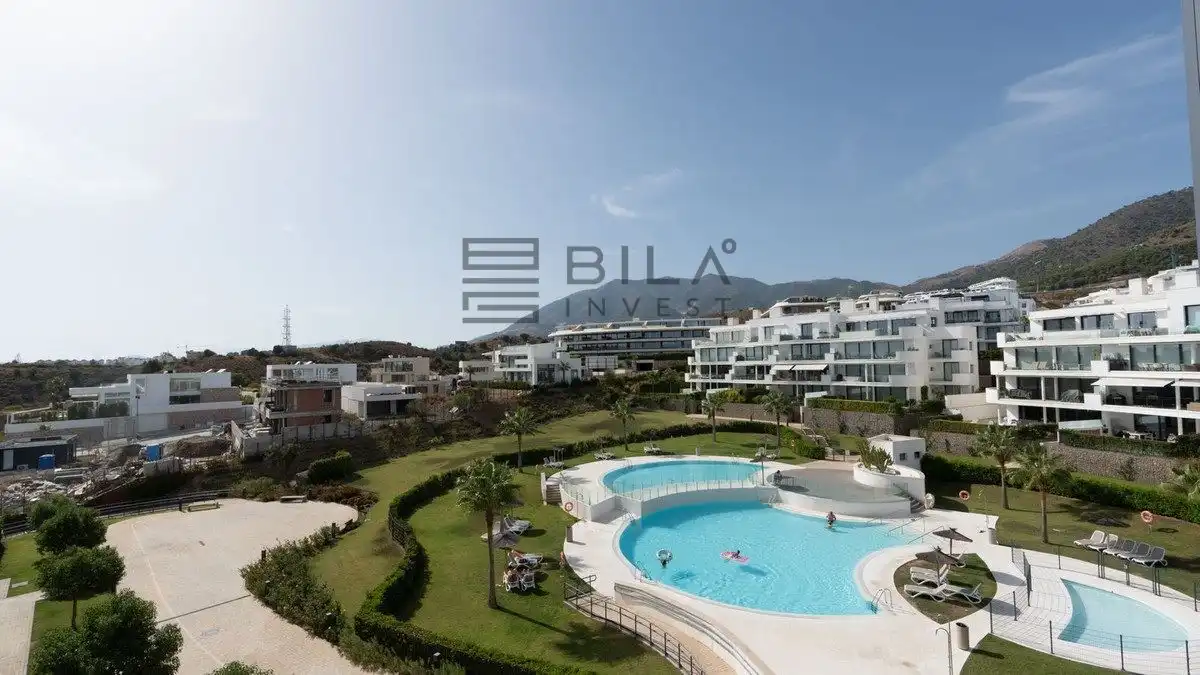 Ático con piscina en venta en Higuerón West, imagen 3