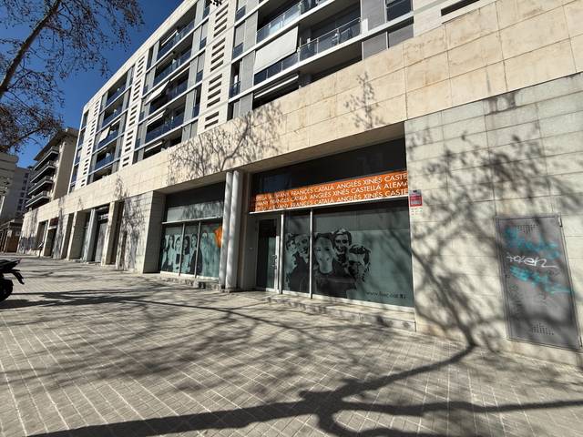 Local comercial en Alquiler en Centre