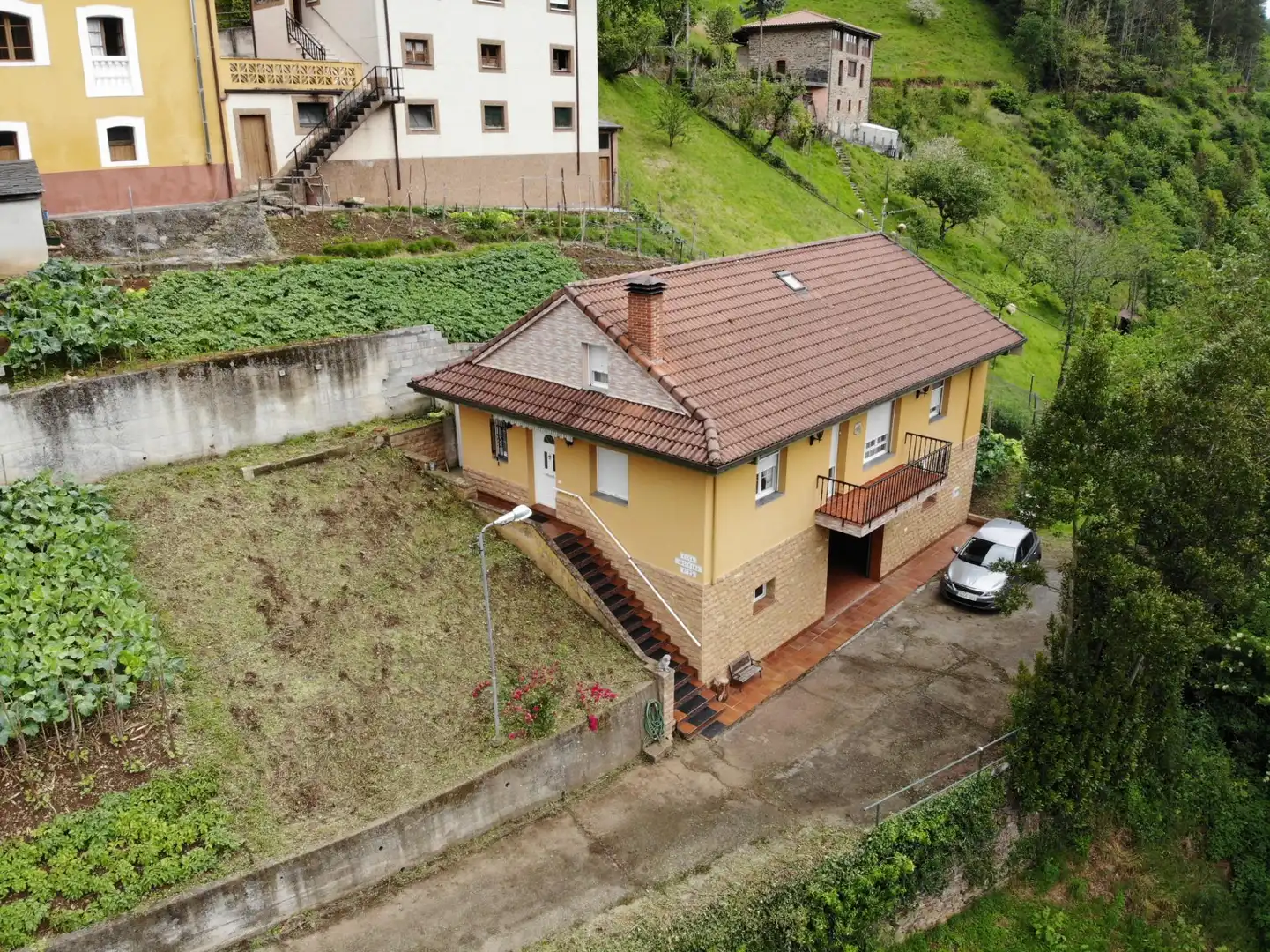 Casa o xalet en venda a RIOCASTIELLO, 28, Tineo