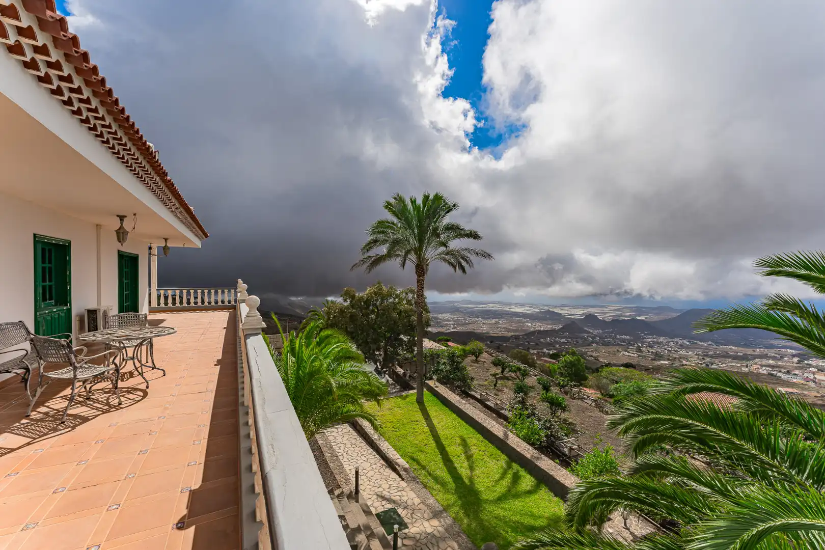 Vista exterior de Finca rústica en venta en Arona con Aire acondicionado, Terraza y Trastero