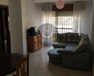 Living room of Flat to rent in  Granada Capital  with Balcony