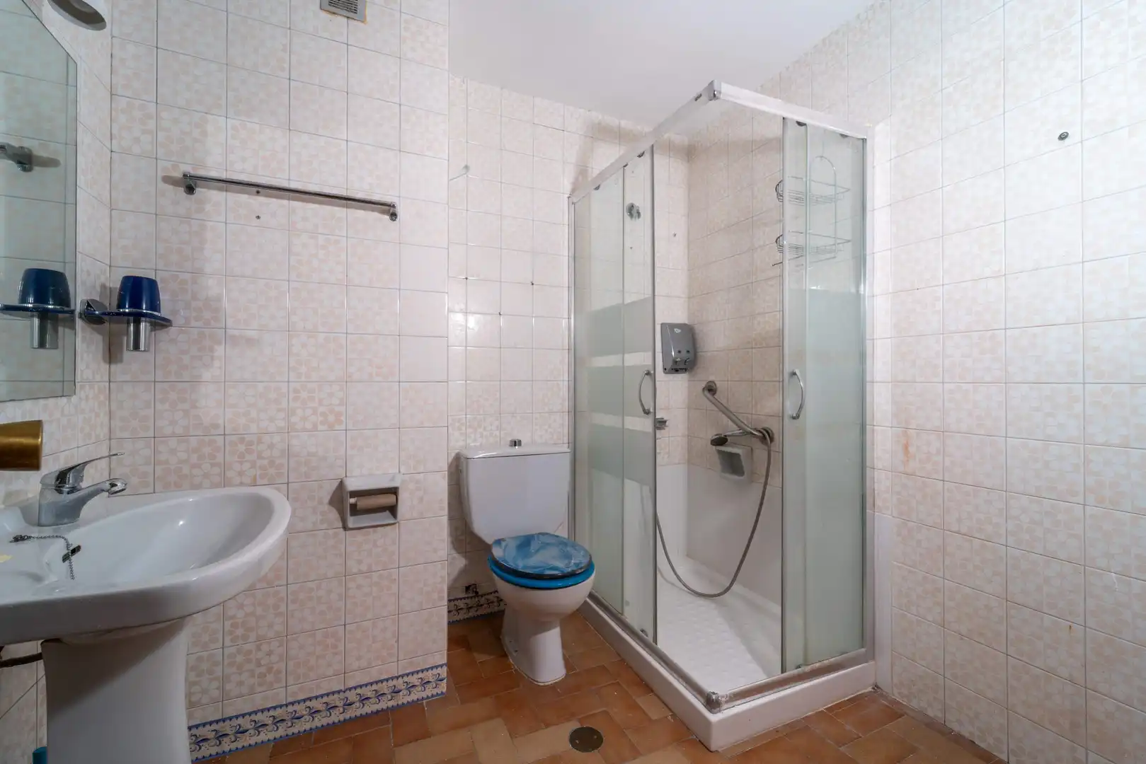 Bathroom of Flat for sale in Fuengirola  with Balcony