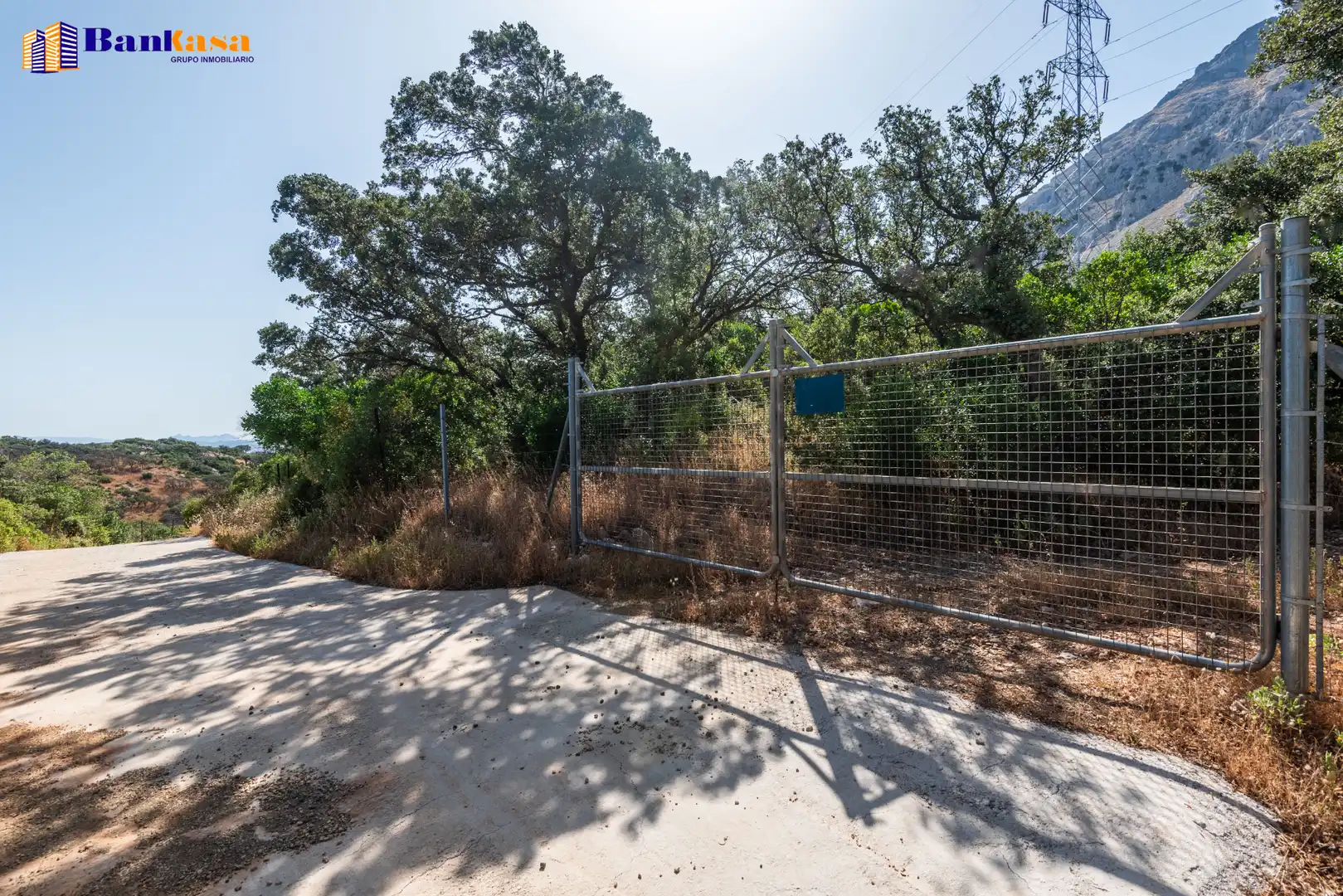 Finca rústica en venta en Antequera con Jardín privado, Piscina y Amueblado