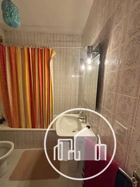 Baño de Piso en venta en Trespaderne con Calefacción y Amueblado
