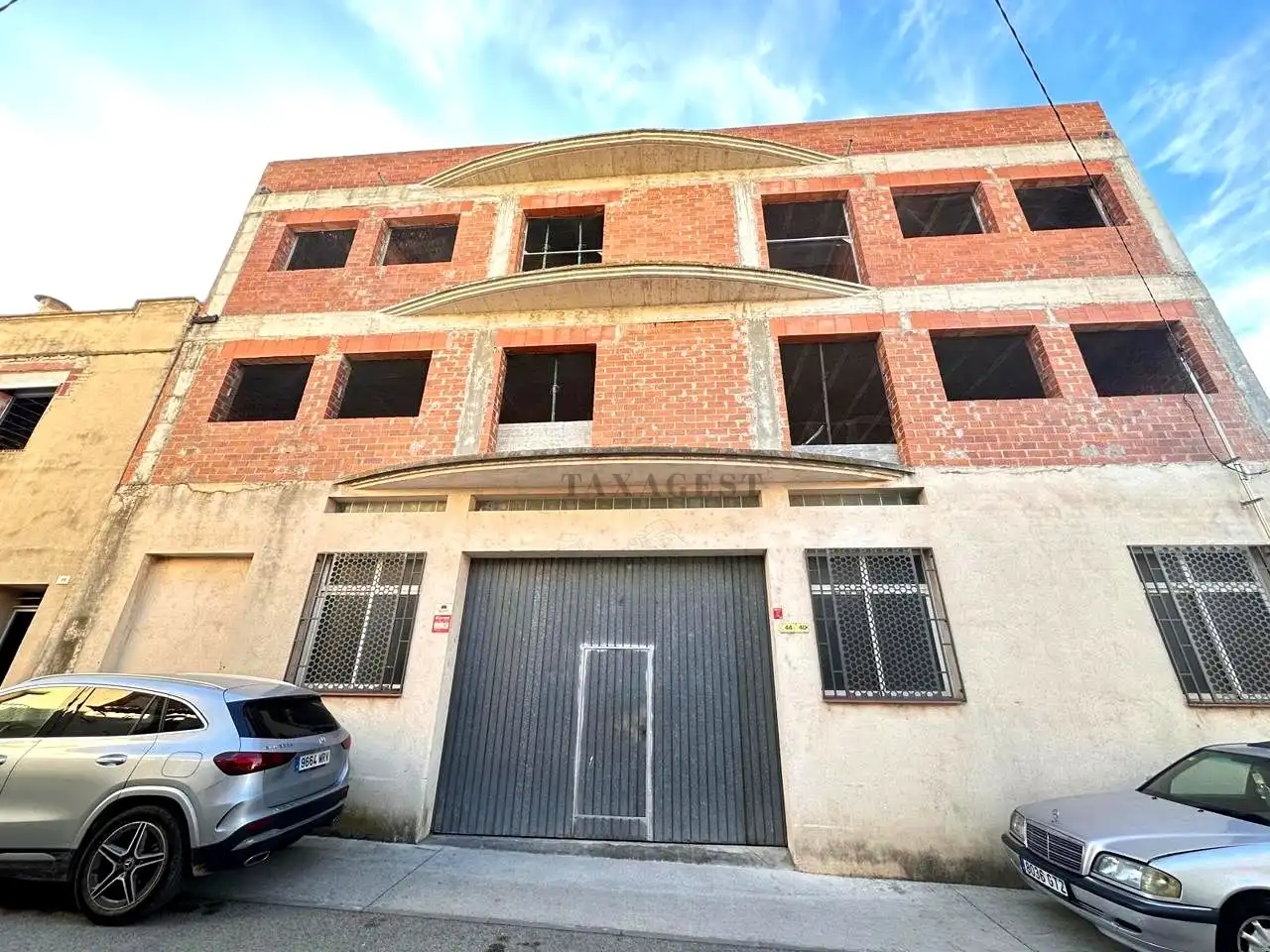 Vista exterior de Edificio en venta en Tortosa