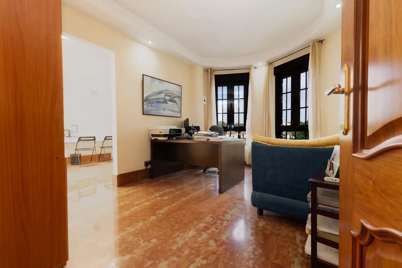 Sala d'estar de Casa adosada en venda en Ronda amb Aire condicionat, Calefacció i Jardí privat