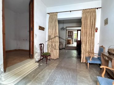 House with balcony for sale in Carcaixent