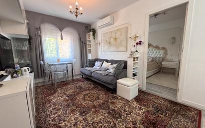 Living room of Flat for sale in Badalona