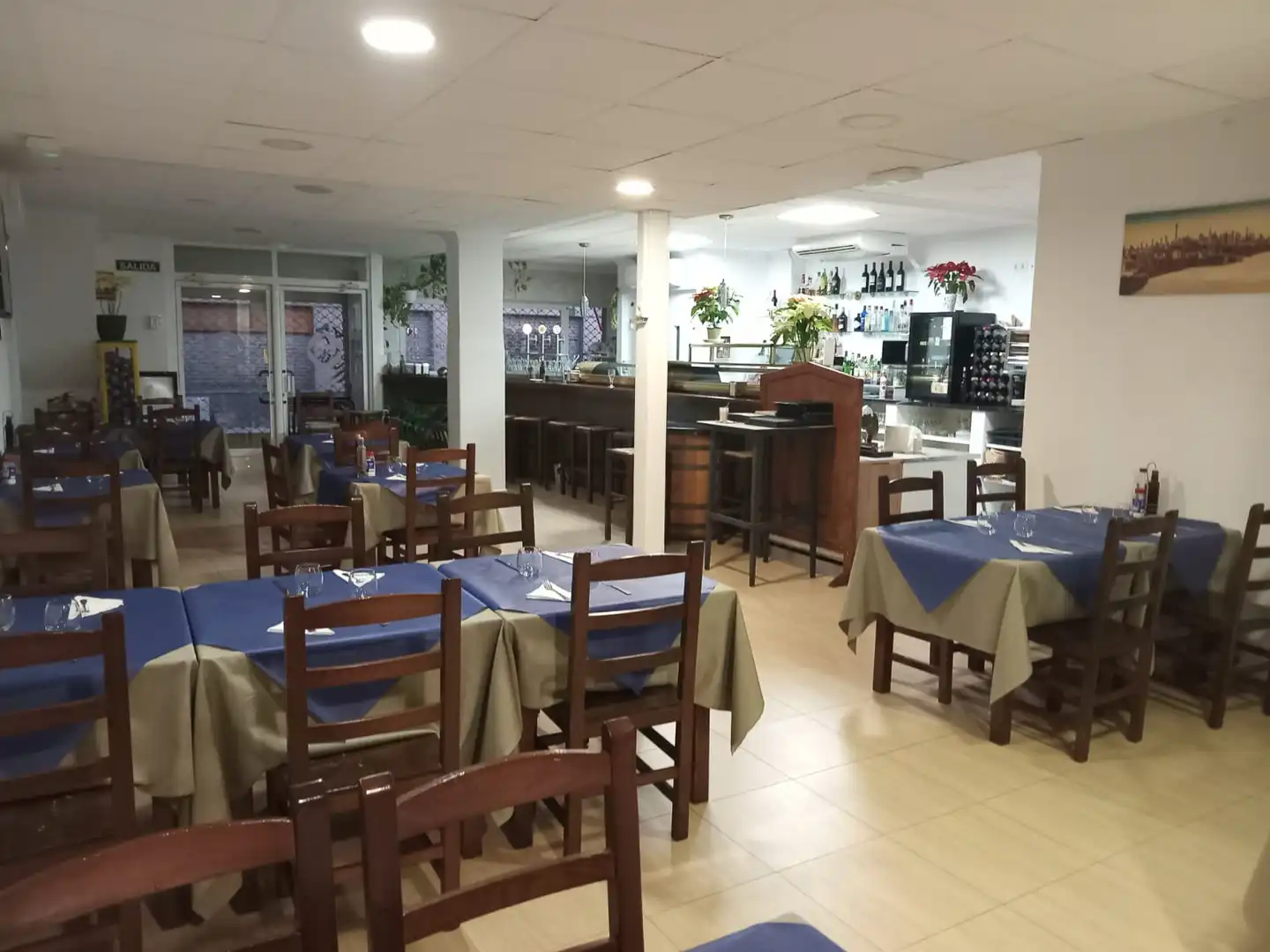 Local en venda en San Pedro del Pinatar amb Aire condicionat, Calefacció i Moblat