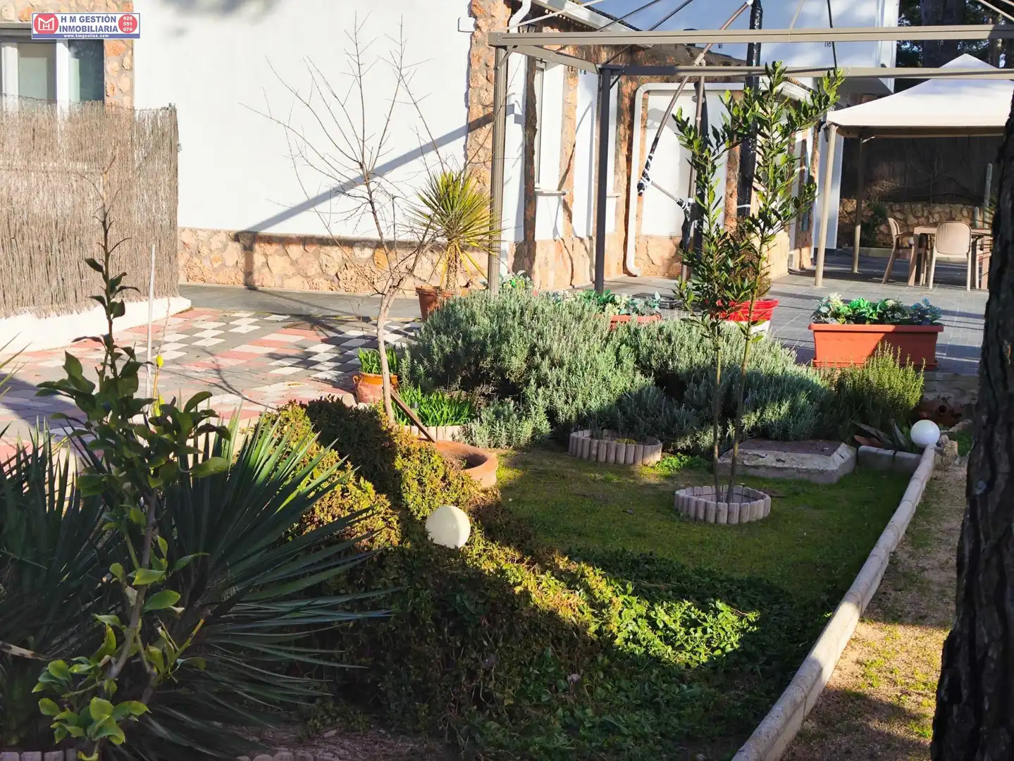 Jardí de Casa o xalet en venda en Alcázar de San Juan amb Aire condicionat, Calefacció i Traster