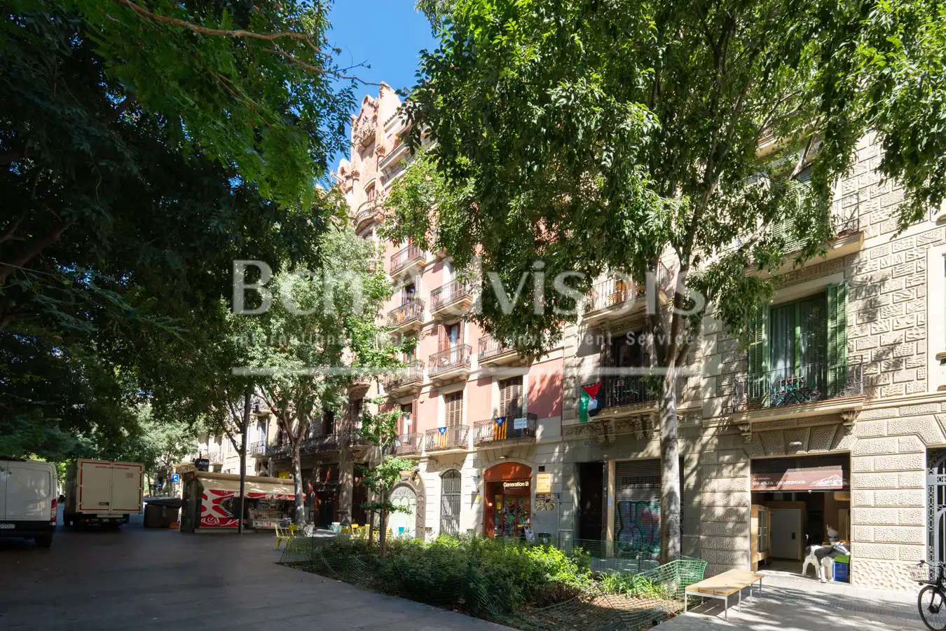 Vista exterior de Pis en venda en Barcelona amb Aire condicionat, Calefacció i Parquet