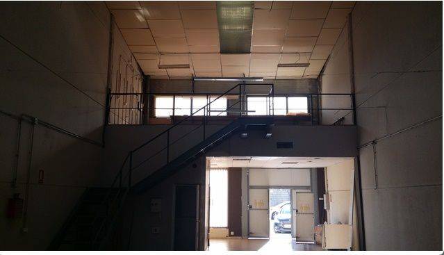 Nave industrial en Venta en Palmete