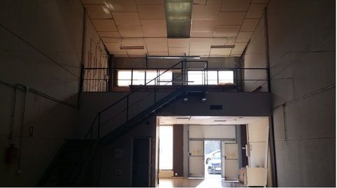 Nave Industrial en venta en Políg. Industriales  El Pino, 1 dormitorio.