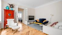 Living room of Flat for sale in  Madrid Capital  with Air Conditioner