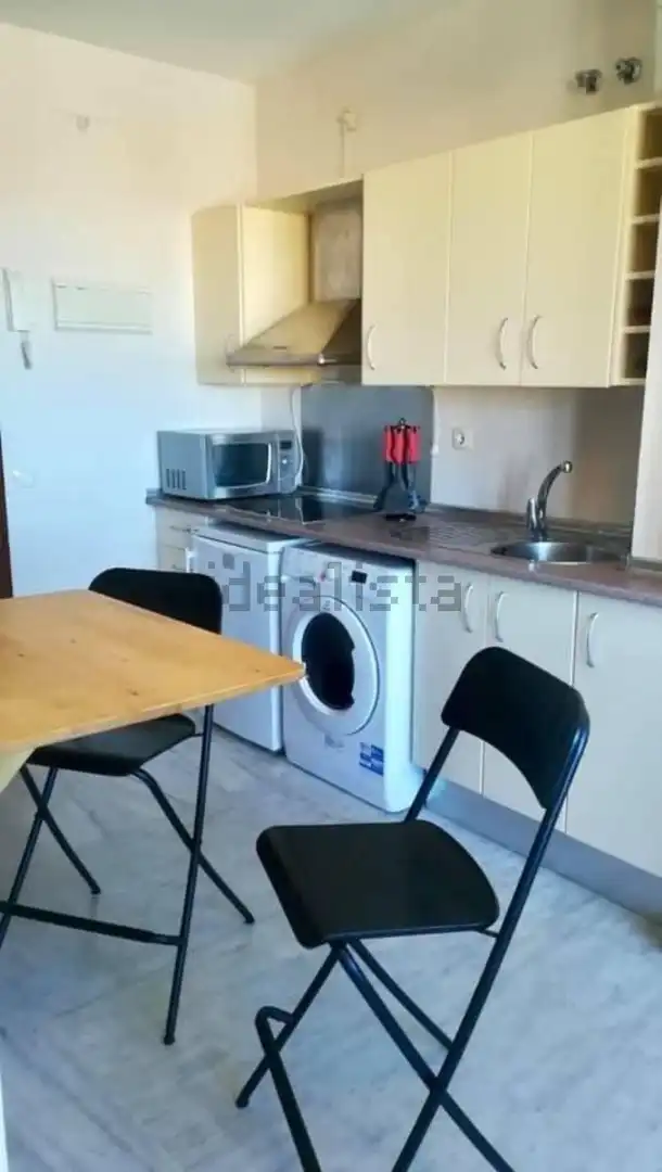Estudio de alquiler en Avenida Alcalde Luis Uruñuela, Parque Alcosa