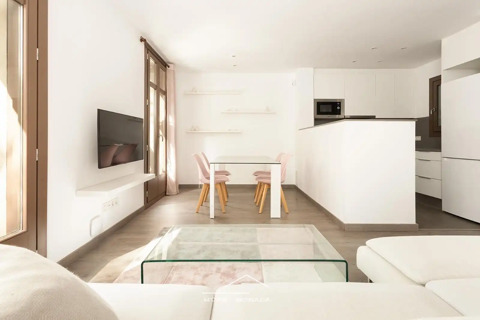 Piso con terraza en venta en Eixample
